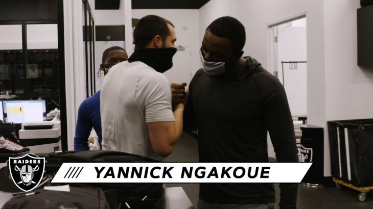 Yannick Ngakoue Arrives in Vegas, Puts Pen To Paper | 2021 NFL Free Agency | Las Vegas Raiders