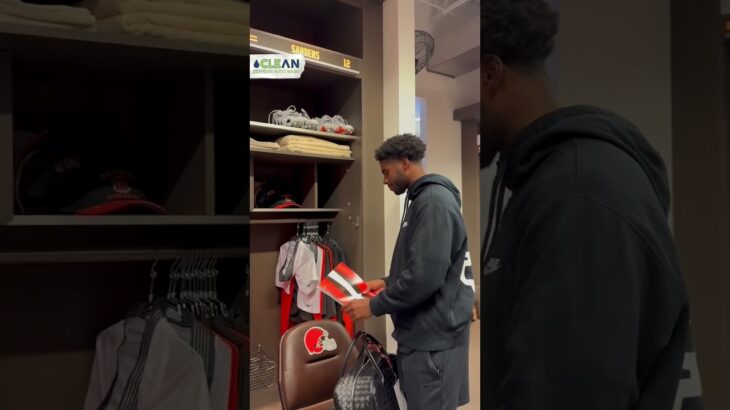 Shedeur seeing his locker for the first time! #browns #nfl