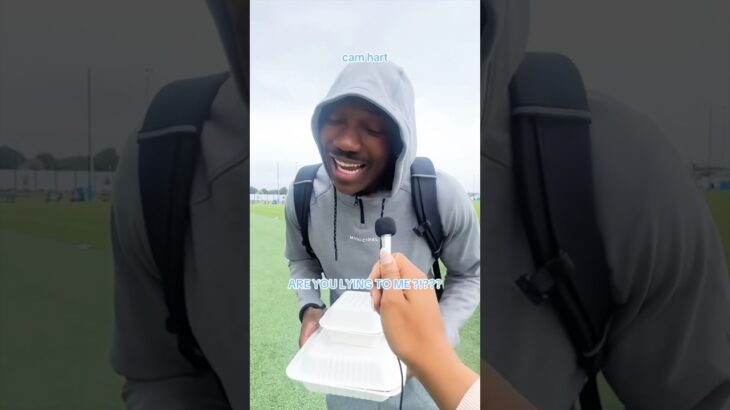 These NFL players imitated their moms! #shorts #nfl #mom #chargers